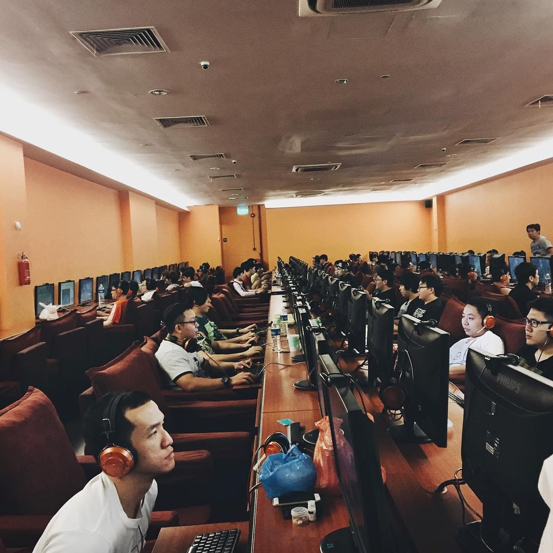 LAN shop